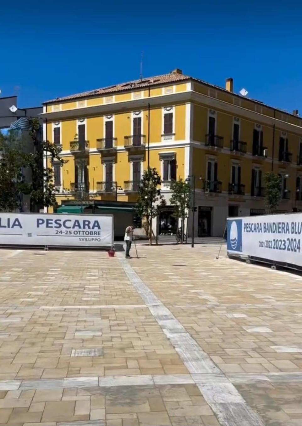 Apartament Dimora Del Corso Luxury House Pescara Zewnętrze zdjęcie